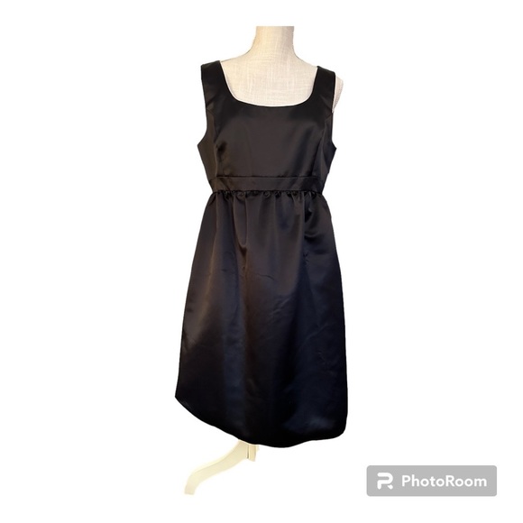 DON❌attention Holiday Dress With Bubble Hemline, sz 10, NWT - Picture 2 of 11